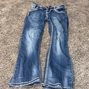 Color: Dark blue jeans. Size: 3